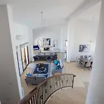 Mit Blick Auf Berge Und Whirlpool By Interhome *