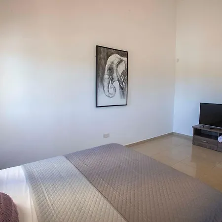 Prázdninový dům Mit Blick Auf Berge Und Whirlpool By Interhome