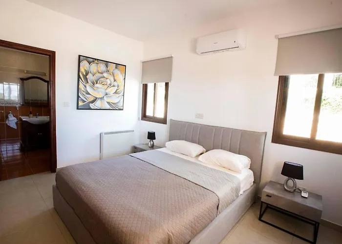 Prázdninový dům Mit Blick Auf Berge Und Whirlpool By Interhome *