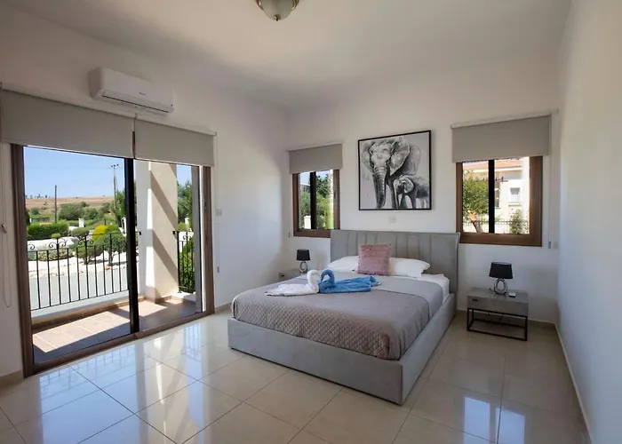 Prázdninový dům Mit Blick Auf Berge Und Whirlpool By Interhome *