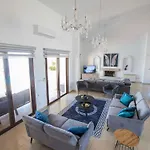 Mit Blick Auf Berge Und Whirlpool By Interhome Дом отдыха *