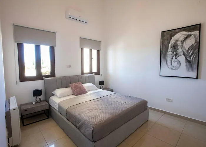 Mit Blick Auf Berge Und Whirlpool By Interhome Holiday home