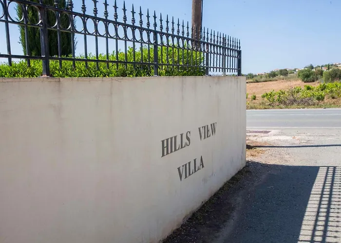 Сasa de vacaciones Mit Blick Auf Berge Und Whirlpool By Interhome *