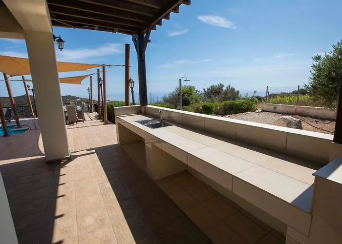 Mit Blick Auf Berge Und Whirlpool By Interhome Casa vacanze *